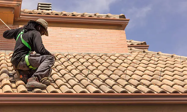roof repair in Columbia, MS 